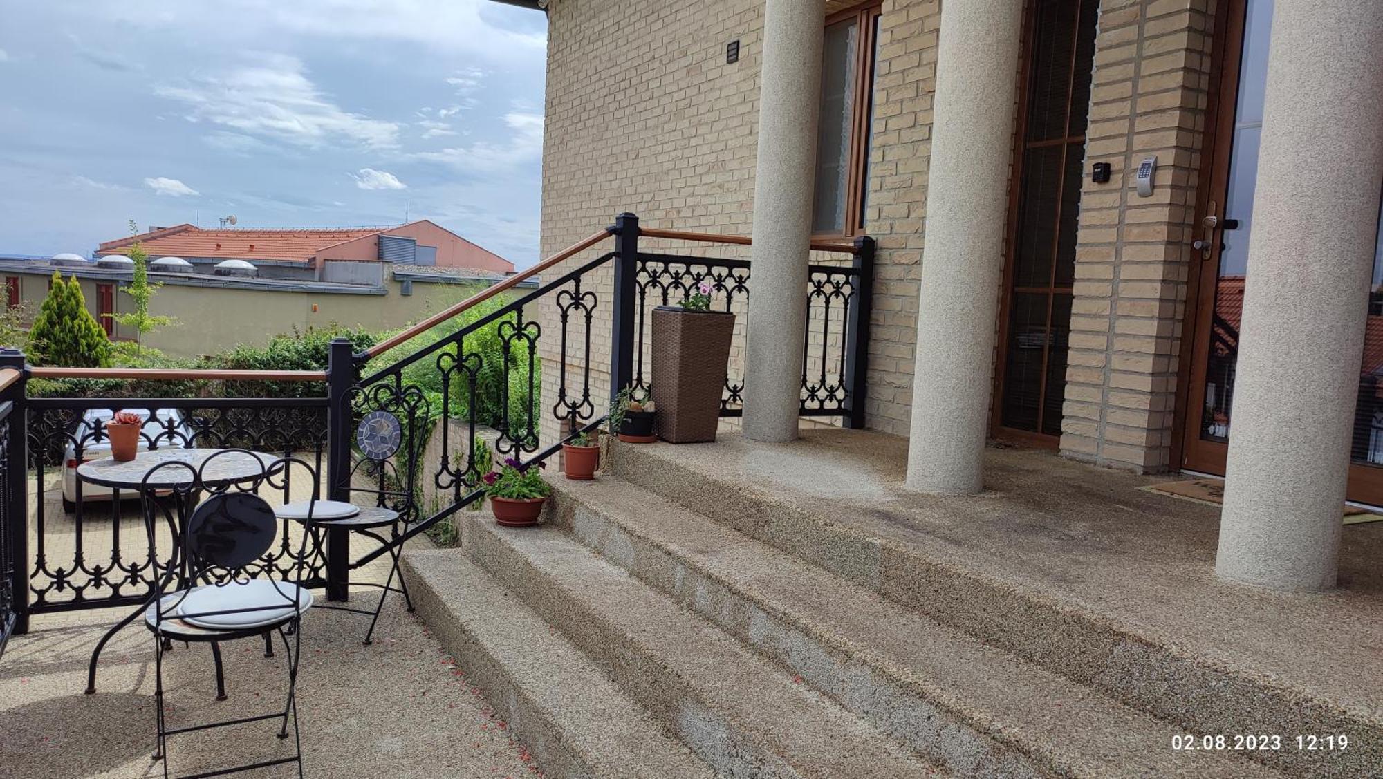 Villa Homestay Nad Helmrovkou Prága Kültér fotó