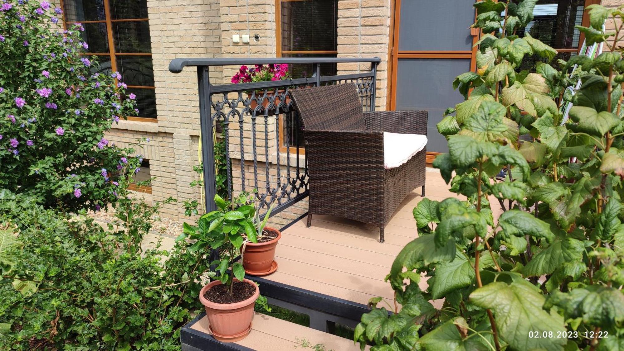 Villa Homestay Nad Helmrovkou Prága Kültér fotó