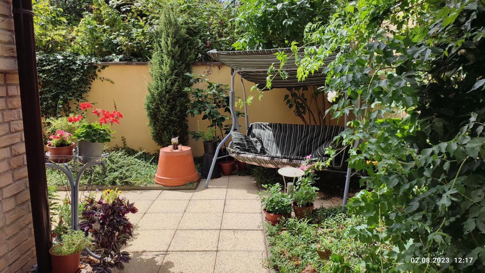 Villa Homestay Nad Helmrovkou Prága Kültér fotó