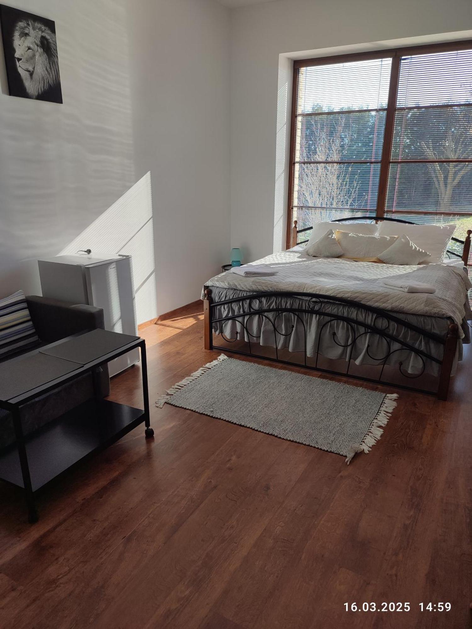Villa Homestay Nad Helmrovkou Prága Kültér fotó