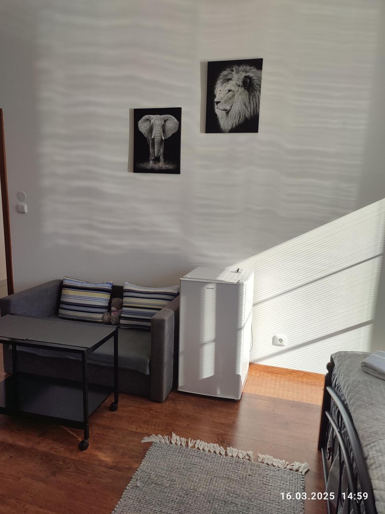 Villa Homestay Nad Helmrovkou Prága Kültér fotó
