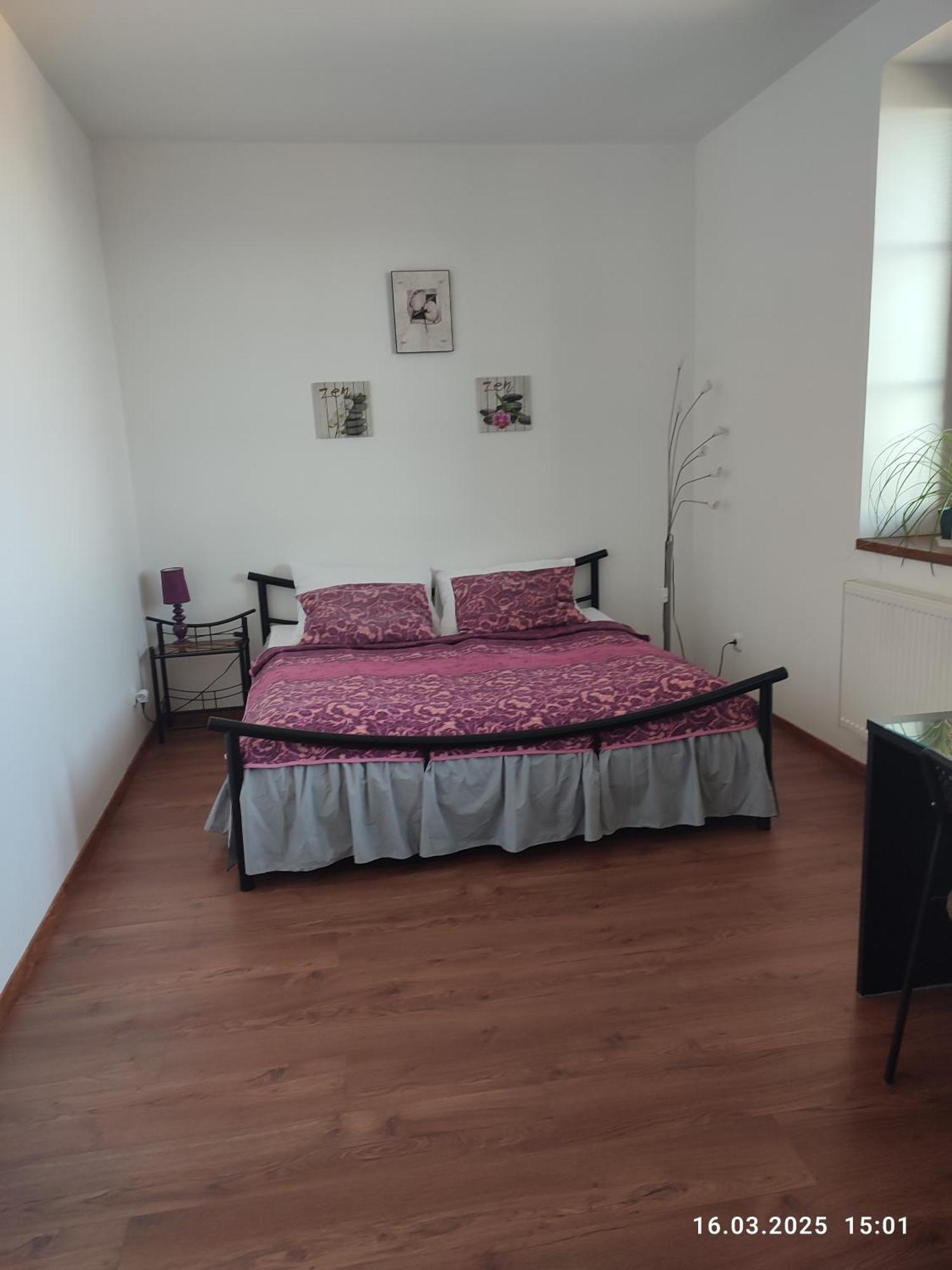 Villa Homestay Nad Helmrovkou Prága Kültér fotó